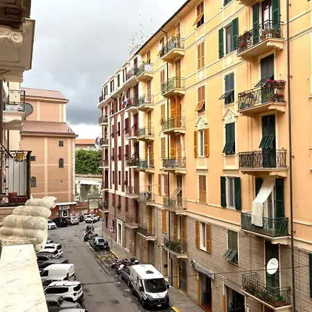 Luci A Due Passi Dal Mare By World Lejlighed *