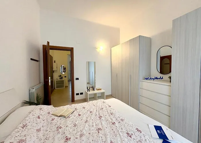 Apartment Luci A Due Passi Dal Mare By World